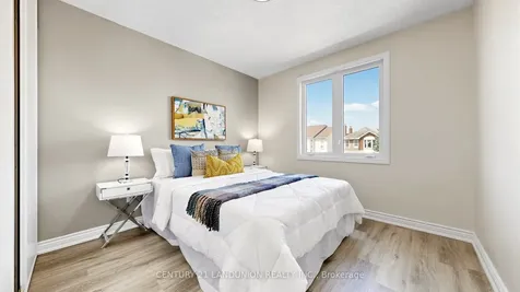 67 Carnival Court Toronto ON M2R 3T7