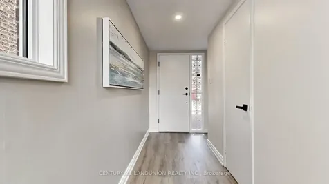 67 Carnival Court Toronto ON M2R 3T7
