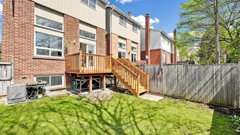 67 Carnival Court Toronto ON M2R 3T7
