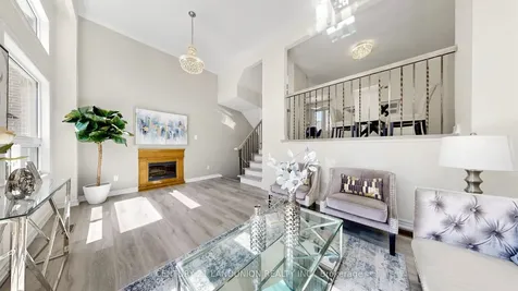 67 Carnival Court Toronto ON M2R 3T7
