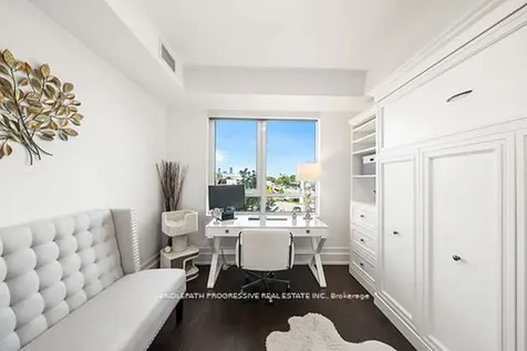 3 Southvale Drive Toronto ON M4G 1G2