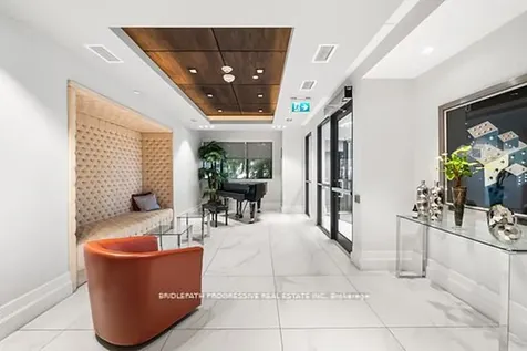 3 Southvale Drive Toronto ON M4G 1G2