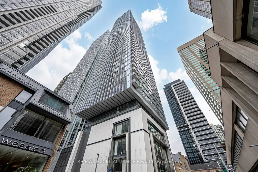 8 Cumberland Street Toronto ON M4W 0B6
