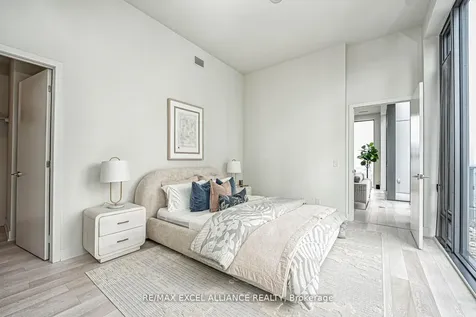 8 Cumberland Street Toronto ON M4W 0B6