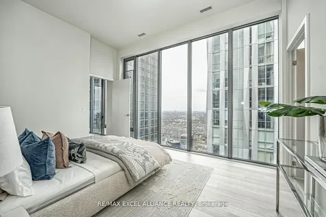 8 Cumberland Street Toronto ON M4W 0B6