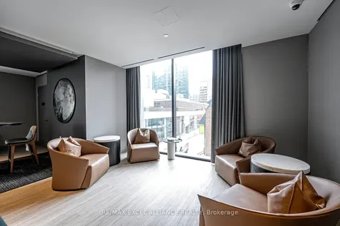 8 Cumberland Street Toronto ON M4W 0B6
