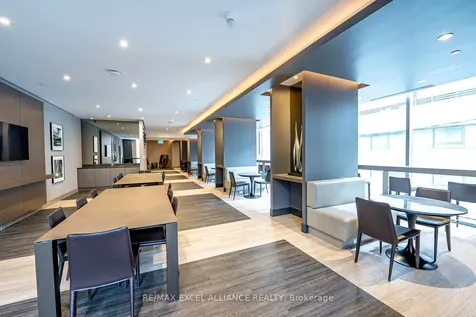 8 Cumberland Street Toronto ON M4W 0B6
