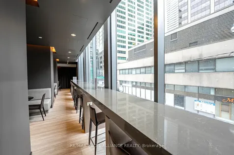 8 Cumberland Street Toronto ON M4W 0B6