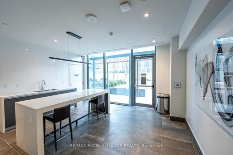 8 Cumberland Street Toronto ON M4W 0B6