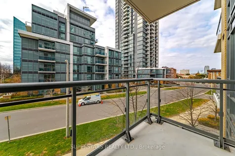 60 Ann O'reilly Road Toronto ON M2J 0C8