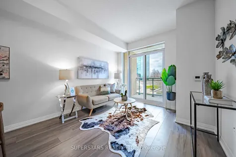 60 Ann O'reilly Road Toronto ON M2J 0C8