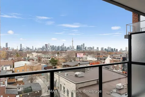5 Lakeview Avenue Toronto ON M6J 0H3