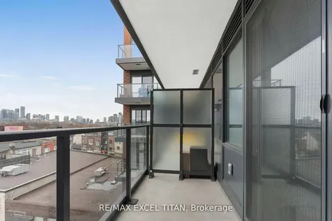 5 Lakeview Avenue Toronto ON M6J 0H3
