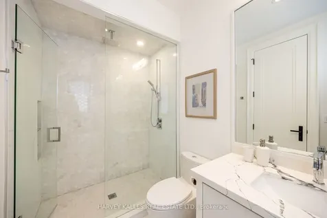 264 Cortleigh Boulevard Toronto ON M5N 1P7