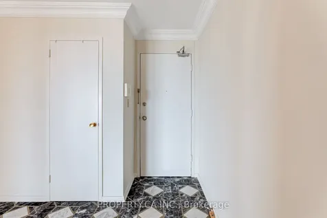 135 Antibes Drive Toronto ON M2R 2Z1
