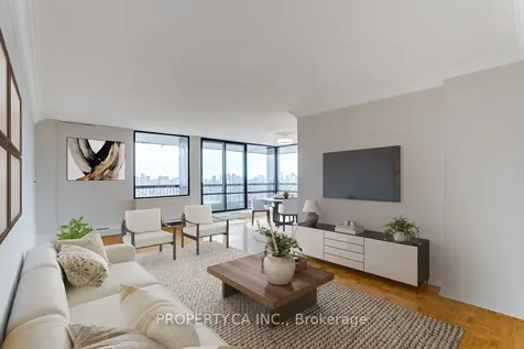 135 Antibes Drive Toronto ON M2R 2Z1