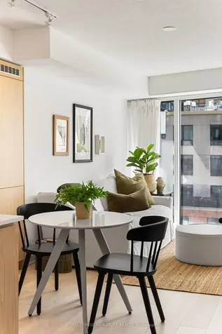 60 Shuter Street Toronto ON M5B 1A8