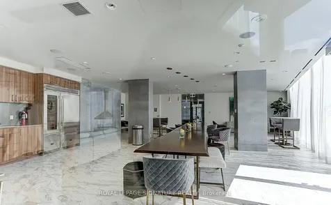 60 Shuter Street Toronto ON M5B 1A8