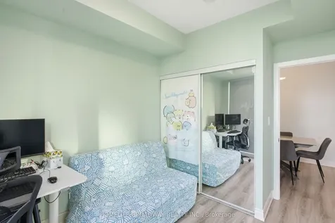 18 Harbour Street Toronto ON M5J 2Z6