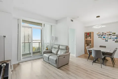 18 Harbour Street Toronto ON M5J 2Z6