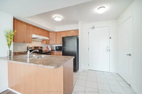 18 Valley Woods Road Toronto ON M3A 0A1