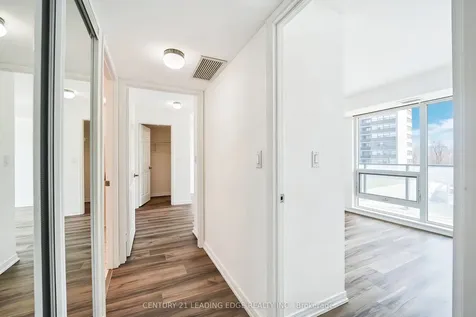 18 Valley Woods Road Toronto ON M3A 0A1
