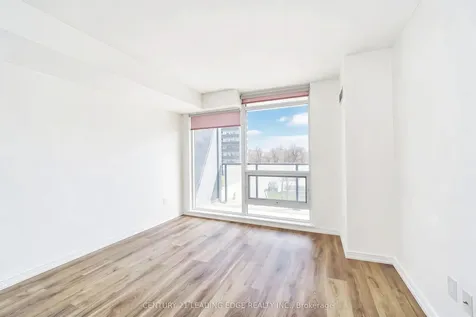 18 Valley Woods Road Toronto ON M3A 0A1