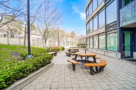 18 Valley Woods Road Toronto ON M3A 0A1