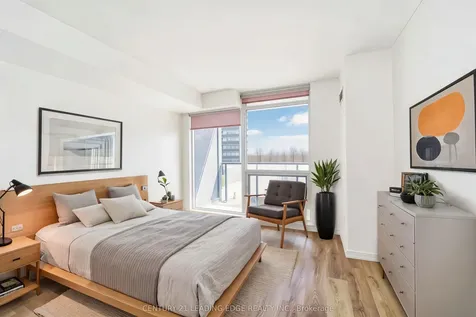 18 Valley Woods Road Toronto ON M3A 0A1