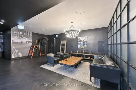 505 Richmond Street W Toronto ON M5V 1Y3