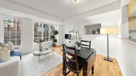 5 Everson Drive Toronto ON M2N 7C3