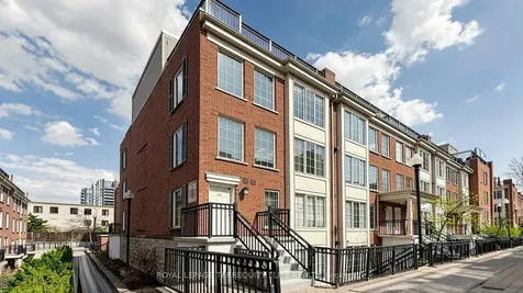 5 Everson Drive Toronto ON M2N 7C3