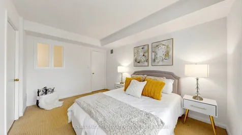 5 Everson Drive Toronto ON M2N 7C3