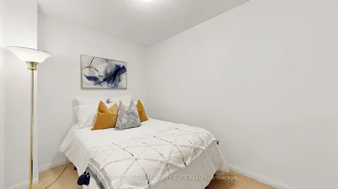 5 Everson Drive Toronto ON M2N 7C3