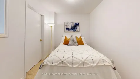 5 Everson Drive Toronto ON M2N 7C3