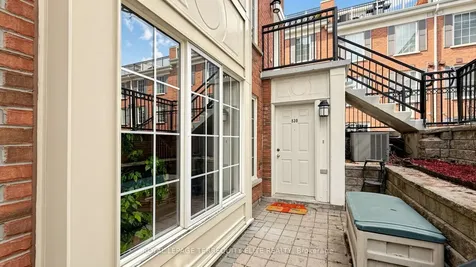 5 Everson Drive Toronto ON M2N 7C3