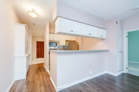 1 Deer Park Crescent Toronto ON M4V 3C4