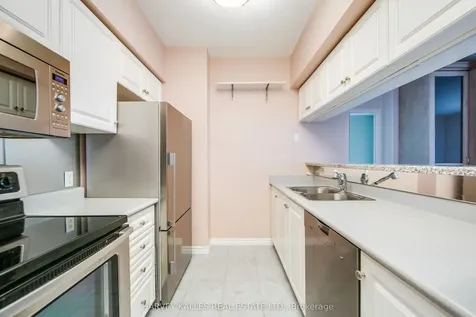 1 Deer Park Crescent Toronto ON M4V 3C4