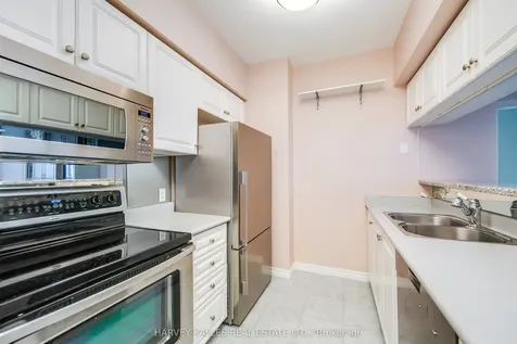 1 Deer Park Crescent Toronto ON M4V 3C4
