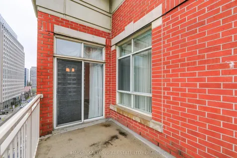1 Deer Park Crescent Toronto ON M4V 3C4