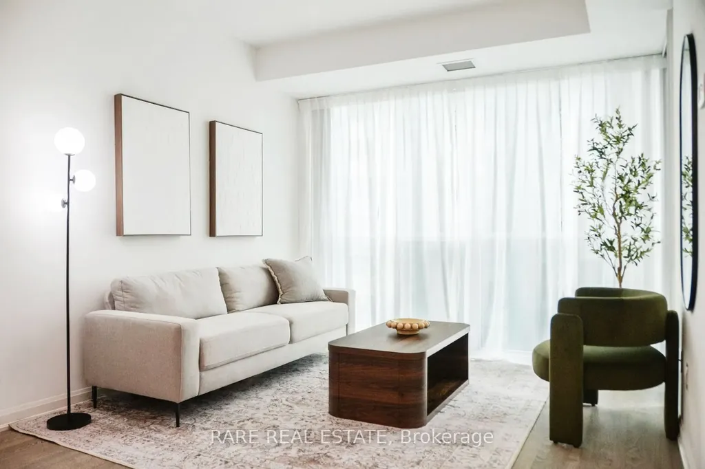 9 Bogert Avenue Toronto ON M2N 0H3