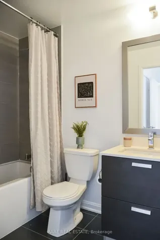 9 Bogert Avenue Toronto ON M2N 0H3