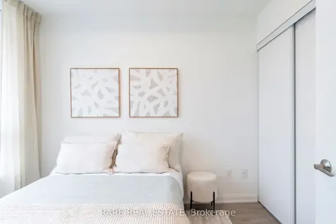 9 Bogert Avenue Toronto ON M2N 0H3