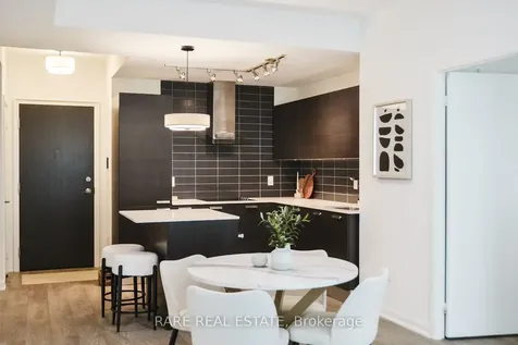 9 Bogert Avenue Toronto ON M2N 0H3