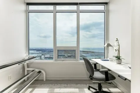 17 Bathurst Street Toronto ON M5V 0N1