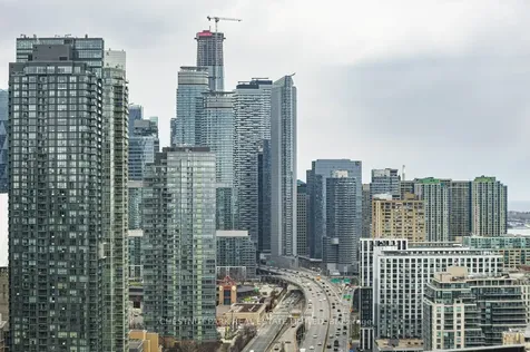 17 Bathurst Street Toronto ON M5V 0N1