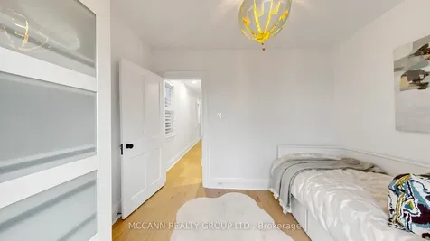 190 Bowood Avenue Toronto ON M4N 1Y6