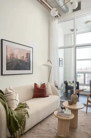 380 Macpherson Avenue Toronto ON M4V 3E3