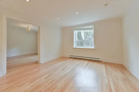 100 Oriole Parkway Toronto ON M5P 2G8