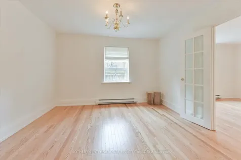 100 Oriole Parkway Toronto ON M5P 2G8